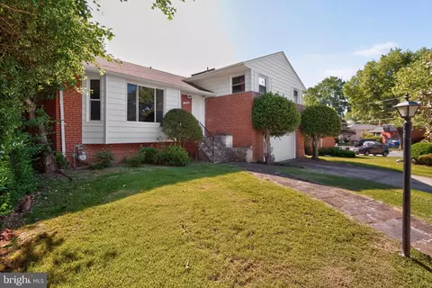 Other - 2016 Cascade Rd, Silver Spring, MD 20902 photo 1 of 7