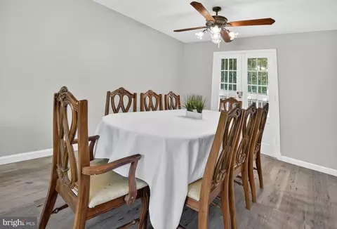 Dining - 2016 Cascade Rd, Silver Spring, MD 20902 photo 1 of 2