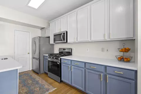 Kitchen - 2128 Darcy Green Pl, Silver Spring, MD 20910 photo 3 of 4