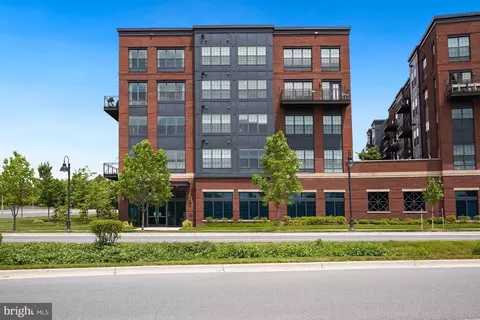 502 Diamondback Dr #404, Gaithersburg, MD 20878