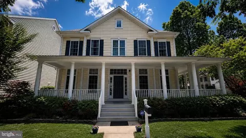 308 Barnside Pl, Rockville, MD 20850