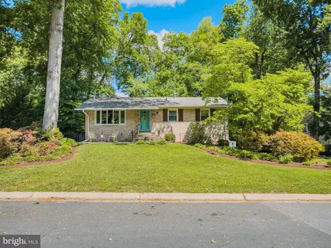 Exterior - 1514 Ainsley Rd, Silver Spring, MD 20904 photo 8 of 9