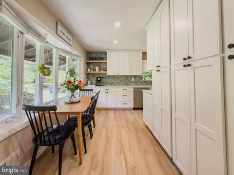 Kitchen - 1514 Ainsley Rd, Silver Spring, MD 20904 photo 4 of 5
