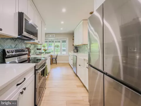 Kitchen - 1514 Ainsley Rd, Silver Spring, MD 20904 photo 3 of 5