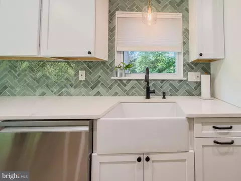 Kitchen - 1514 Ainsley Rd, Silver Spring, MD 20904 photo 2 of 5