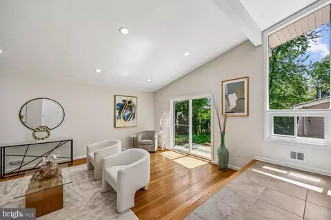 Living - 300 Gilsan Ct, Silver Spring, MD 20902 photo 1 of 3