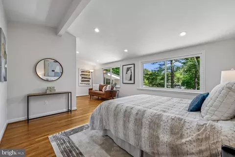 Bedroom - 300 Gilsan Ct, Silver Spring, MD 20902 photo 1 of 19