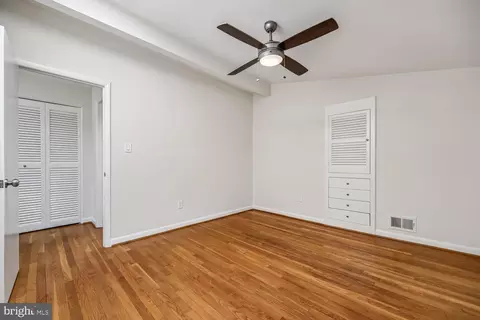 Bedroom - 300 Gilsan Ct, Silver Spring, MD 20902 photo 10 of 19