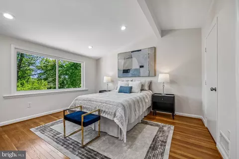 Bedroom - 300 Gilsan Ct, Silver Spring, MD 20902 photo 6 of 19