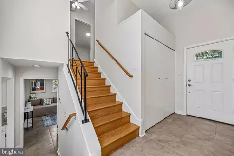 Entry Way - 300 Gilsan Ct, Silver Spring, MD 20902 photo 1 of 8