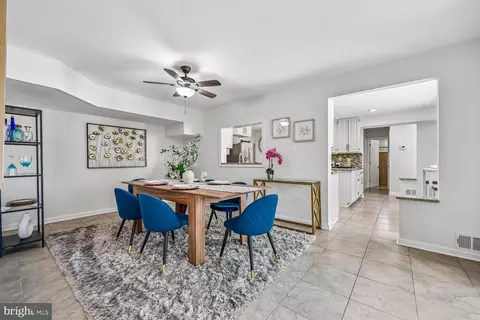 Dining - 300 Gilsan Ct, Silver Spring, MD 20902 photo 4 of 4