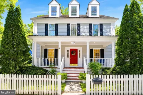 119 Thurgood St, Gaithersburg, MD 20878