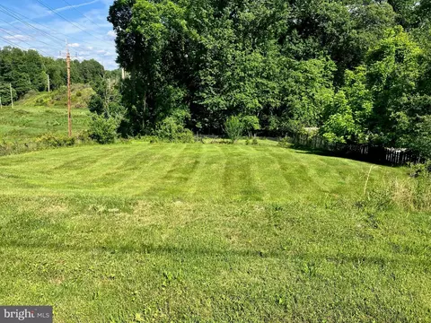 12313 Saint James Rd, Potomac, MD 20854