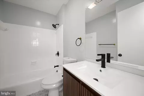 Bath - 9720 Hedin Dr, Silver Spring, MD 20903 photo 2 of 3