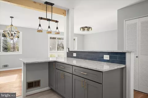 Kitchen - 9720 Hedin Dr, Silver Spring, MD 20903 photo 8 of 10