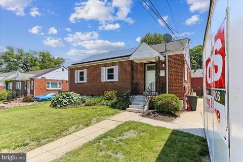 Exterior - 1504 Crest Rd, Silver Spring, MD 20902 photo 14 of 16