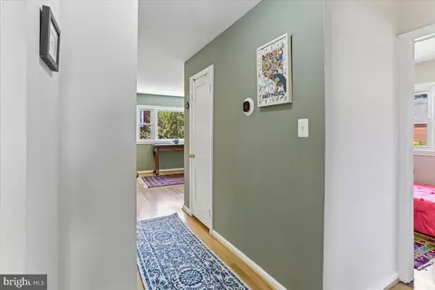 Entry Way - 1504 Crest Rd, Silver Spring, MD 20902 photo 5 of 7