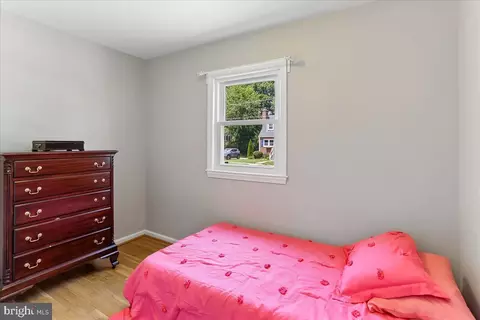 Bedroom - 1504 Crest Rd, Silver Spring, MD 20902 photo 4 of 7