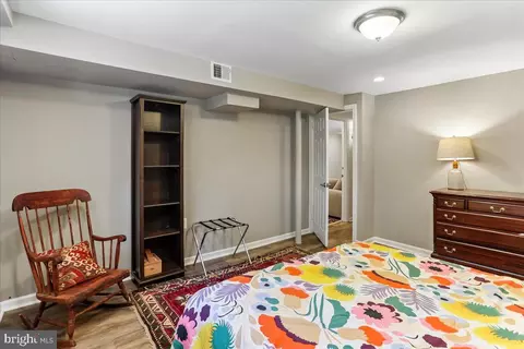 Bedroom - 1504 Crest Rd, Silver Spring, MD 20902 photo 6 of 7
