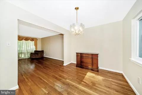 Living - 13001 Buccaneer Rd, Silver Spring, MD 20904 photo 7 of 10