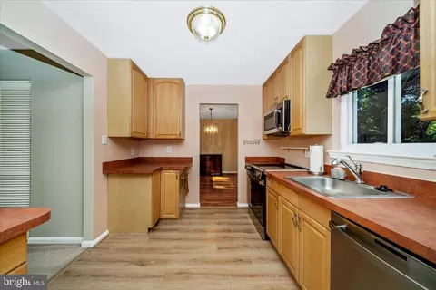 Entry Way - 13001 Buccaneer Rd, Silver Spring, MD 20904 photo 1 of 2