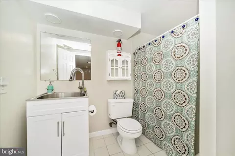 Bath - 13001 Buccaneer Rd, Silver Spring, MD 20904 photo 4 of 4