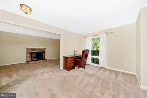 Living - 13001 Buccaneer Rd, Silver Spring, MD 20904 photo 3 of 10