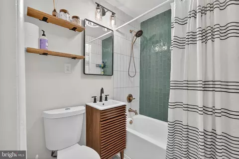 Bath - 12519 Littleton St, Silver Spring, MD 20906 photo 2 of 2