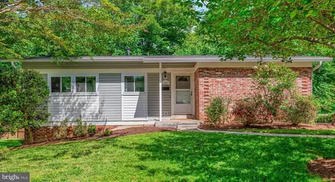 14407 Briarwood Ter, Rockville, MD 20853