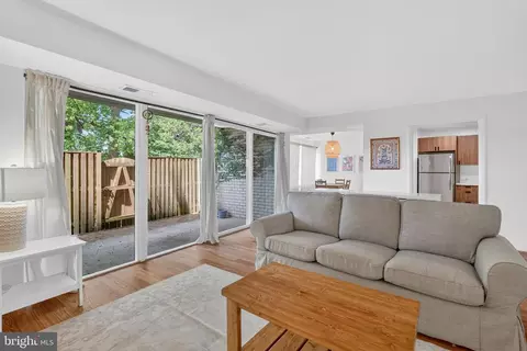 14624 Bauer Dr #1, Rockville, MD 20853
