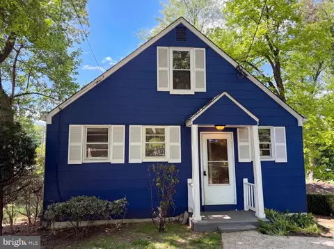 4027 Lawrence Ave, Kensington, MD 20895