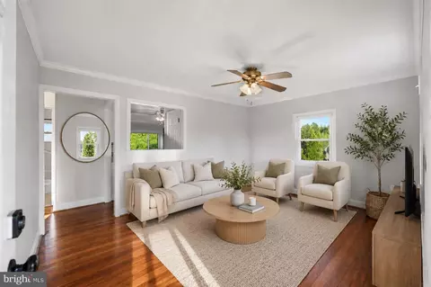 Living - 12006 Colin Rd, Silver Spring, MD 20906 photo 2 of 4