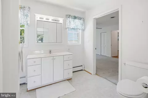 Bath - 504 Waterford Rd, Silver Spring, MD 20901 photo 1 of 8