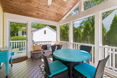 Exterior - 905 Robin Rd, Silver Spring, MD 20901 photo 4 of 11