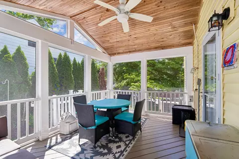 Exterior - 905 Robin Rd, Silver Spring, MD 20901 photo 3 of 11