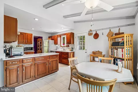 Kitchen - 11728 Lovejoy St, Silver Spring, MD 20902 photo 4 of 4