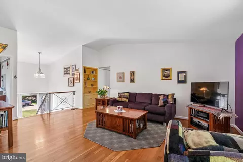 Living - 11728 Lovejoy St, Silver Spring, MD 20902 photo 1 of 3