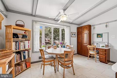 Dining - 11728 Lovejoy St, Silver Spring, MD 20902 photo 5 of 5