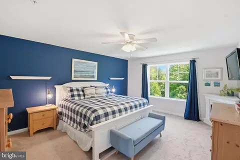 Bedroom - 16114 Coolidge Ave, Silver Spring, MD 20906 photo 1 of 9