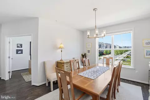 Dining - 16114 Coolidge Ave, Silver Spring, MD 20906 photo 1 of 2