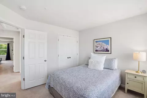 Bedroom - 16114 Coolidge Ave, Silver Spring, MD 20906 photo 7 of 9