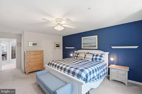 Bedroom - 16114 Coolidge Ave, Silver Spring, MD 20906 photo 2 of 9