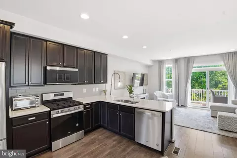 Kitchen - 16114 Coolidge Ave, Silver Spring, MD 20906 photo 2 of 2