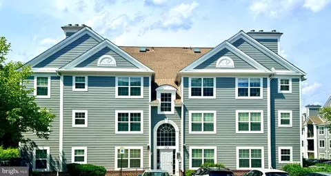 172 Kendrick Pl #24, Gaithersburg, MD 20878