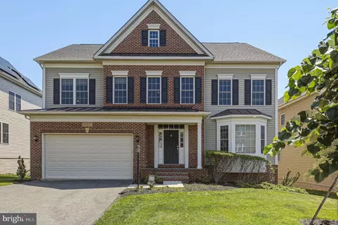 Exterior - 13621 Stargazer Ln, Silver Spring, MD 20906 photo 2 of 7