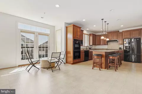 Kitchen - 13621 Stargazer Ln, Silver Spring, MD 20906 photo 5 of 5
