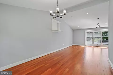 Living - 3006 Memory Ln, Silver Spring, MD 20904 photo 10 of 10