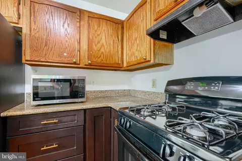 Kitchen - 9 Long Green Ct, Silver Spring, MD 20906 photo 3 of 3