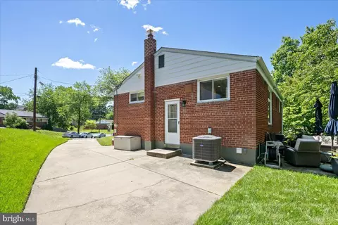 Exterior - 2921 Kingswell Ct, Silver Spring, MD 20902 photo 7 of 7