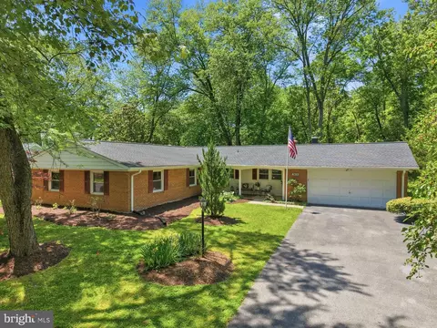 2925 Beaverwood Ln, Silver Spring, MD 20906 photo 2
